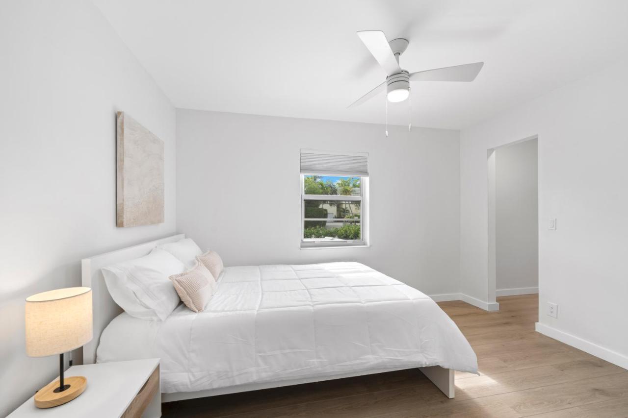 M Lake Worth Beach - Modern Villas Near West Palm Beach, Chic Retro Vibes, King Bed, Cozy Backyard, Bbq, Workspace, High-Speed Internet, Free Parking, 5 Minutes To Downtown & Beach Exterior foto